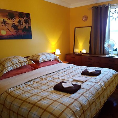 Gite Le Tresor Cache Bed & Breakfast Chelsea Exteriör bild